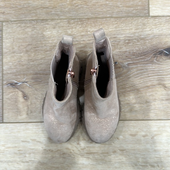 Cupcake Couture Lil Cora Chelsea Boots in Blush - Size 10 - Picture 8 of 11